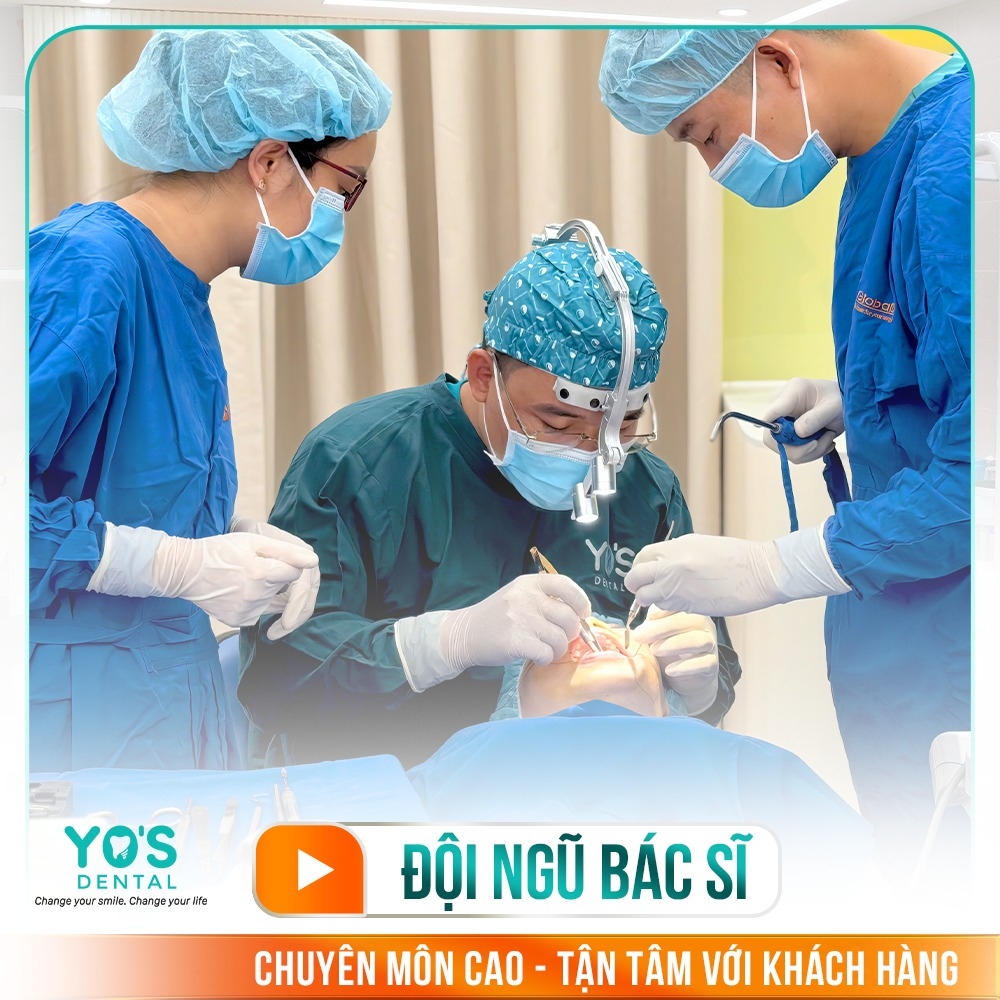 Đội ngũ bác sĩ tay nghề cao cấy ghép Implant chính xác và an toàn